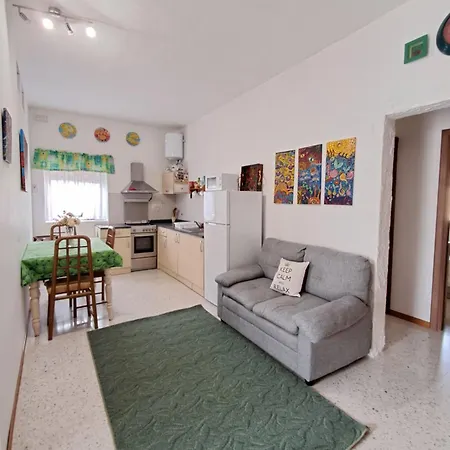 Private Bedroom With Balcony In Swatar