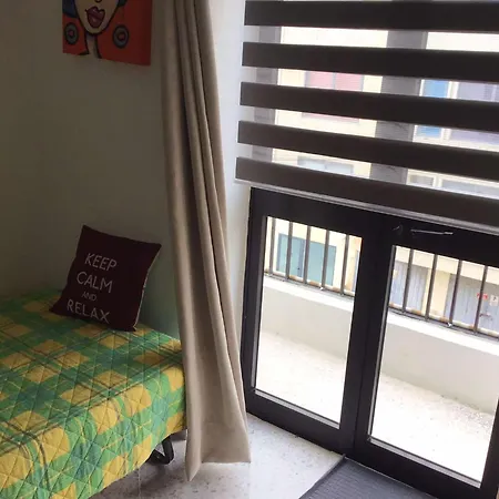 Private Bedroom With Balcony In Swatar Μπιρκιρκάρα
